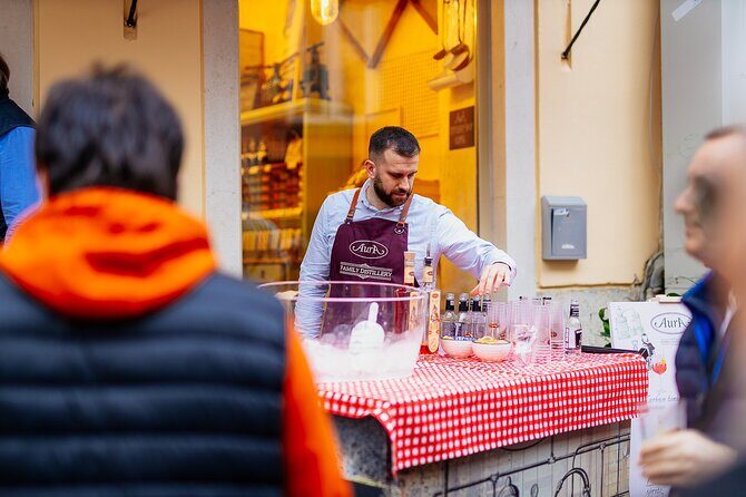 2 Hours Shared Taste Tour in Koper. - Da Ponte Fountain, Muda Gates, and the Doughnut Break