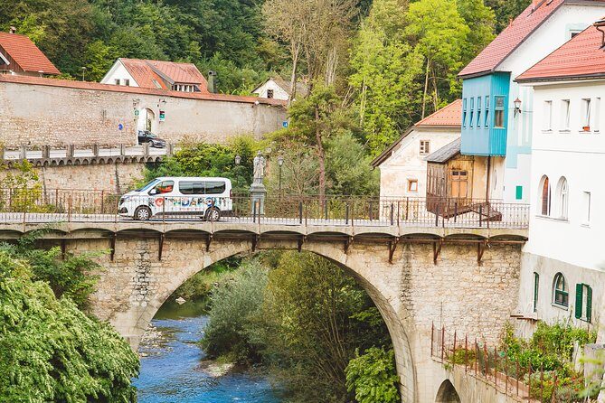 Bled & Bohinj lakes with Skofja Loka | Private trip from Ljubljana - A private lakes-and-gorge day from Ljubljana