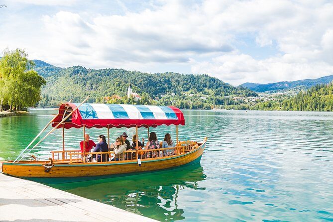 Bled & Bohinj lakes with Skofja Loka | Private trip from Ljubljana - Skofja Loka with a quick TIC stop: a satisfying break in the rhythm