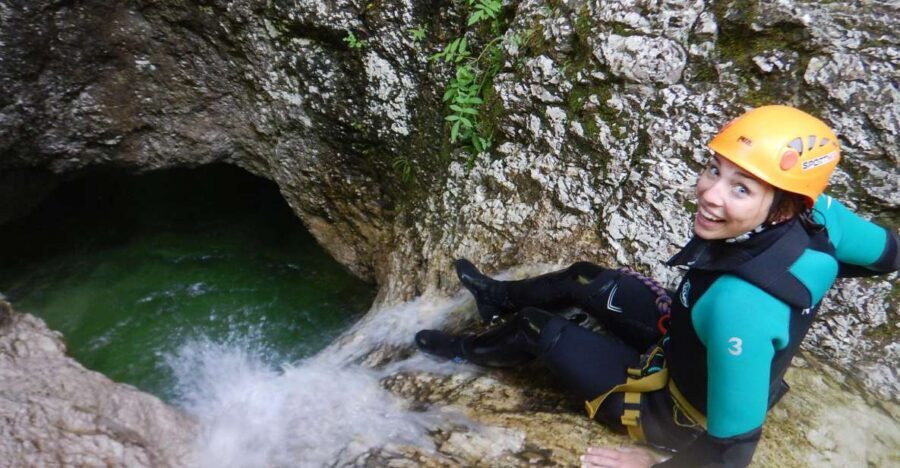 Bovec: Exciting Canyoning Tour in Sušec Canyon - The 30-Minute Walk In: setting you up for safe moves