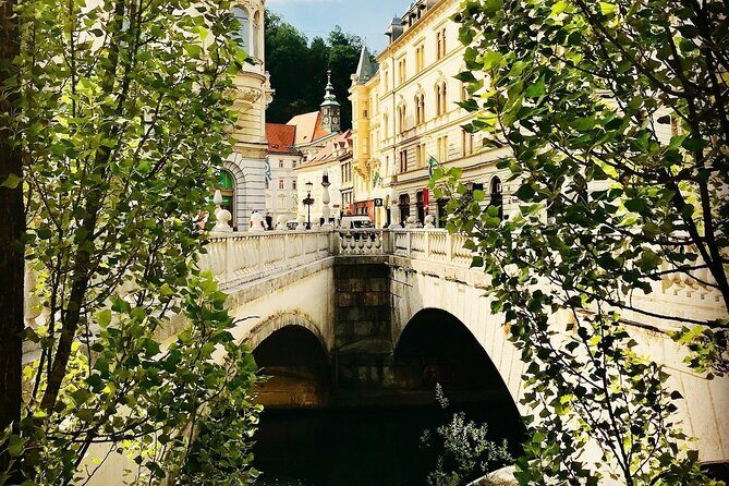 Discover Ljubljana with a local - Prešernov trg meeting point: where the tour starts with context