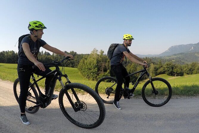 E-Bike Rental in South-West Slovenia - Ajdovščina, vineyards, and the day vibe that makes it worth the price