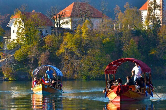 Enjoy the boat ride on Lake Bled and Castle - Traditional Pletna Boat to the Island Church: The Part That Feels Like Bled
