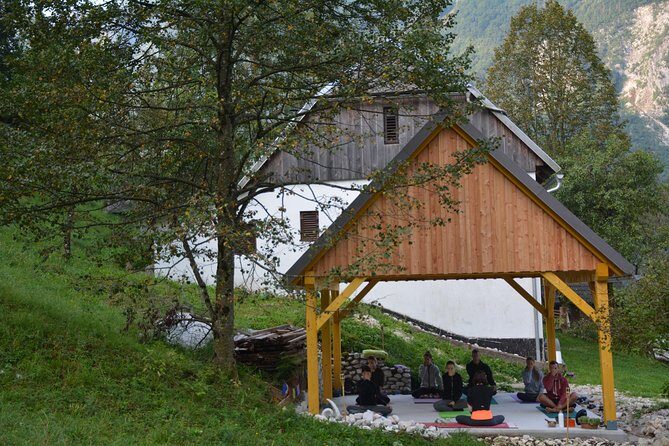 Everyday Yoga Class, Soča (Bovec) - What the 1 Hour 15 Minutes Looks Like on the Mat