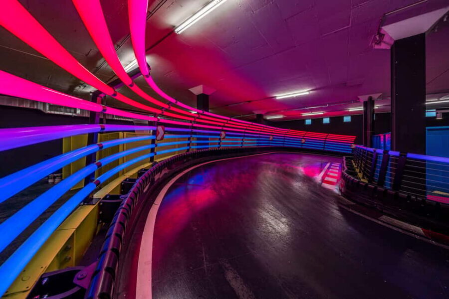 Gokart experience at Woop! karting - the fastest attraction - How to reduce waiting and plan your day