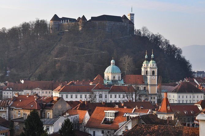 Historic Ljubljana Tour with Ljubljana Castle included - Getting Oriented at Krekov trg (and why a private guide helps)