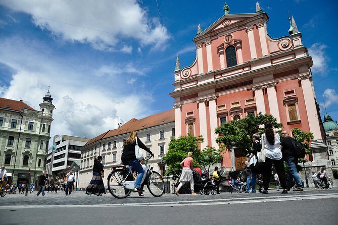 Historic Ljubljana Tour with Ljubljana Castle included - Ljubljana Old Town on foot: cathedral, squares, and bridges with meaning