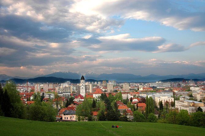 Ljubljana - Personalized Private Tour - Dragon Bridge: the myths you can count