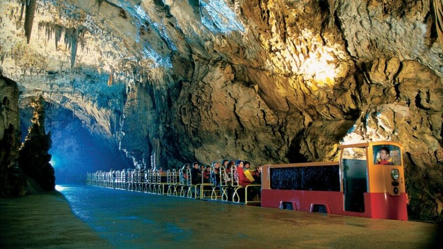 Piran: Half-Day Caves and Castles Tour from Portorož - Who This Tour Fits Best (and Who Might Prefer Something Else)