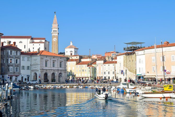 Piran Old Town Walking Tour - Benecanka Casa Veneziana: why the oldest house matters