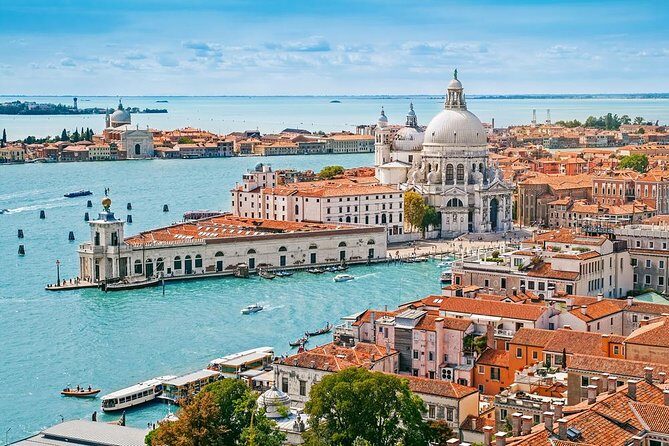Private tour of Venice from Ljubljana - Landing in Venice: St. Mark’s Square first is a smart move