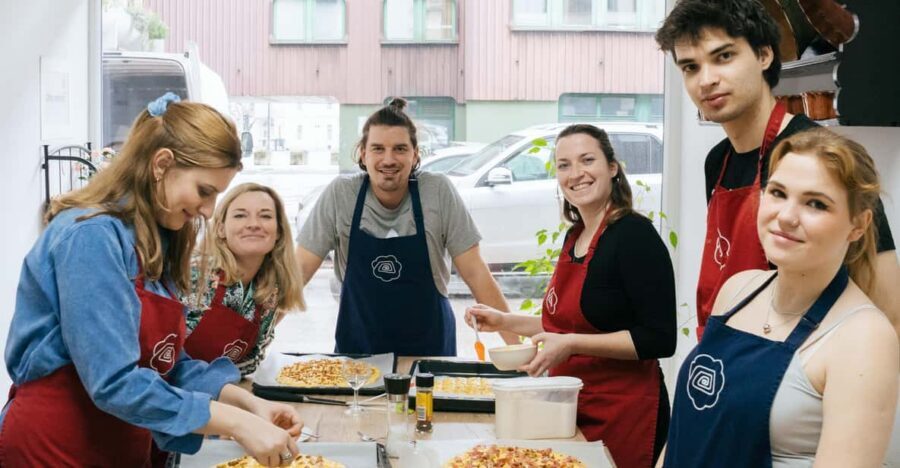 Slovenia: Belokranjska Pogača Cooking Class - Meeting point near the broken fountain: how to find the shop fast