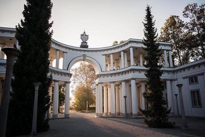 The Deadly Walk - Ljubljana Cemetery Tour - Entering Žale Cemetery with a real local guide