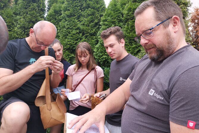The Secret of Margaret's Ring - The end of the game: debriefing and returning the props