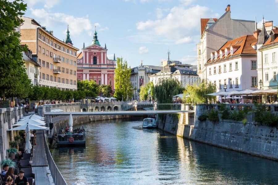 Trieste: Ljubljana Capital of Slovenia Tour - Jože Plečnik’s Ljubljana: bridges and squares with a point