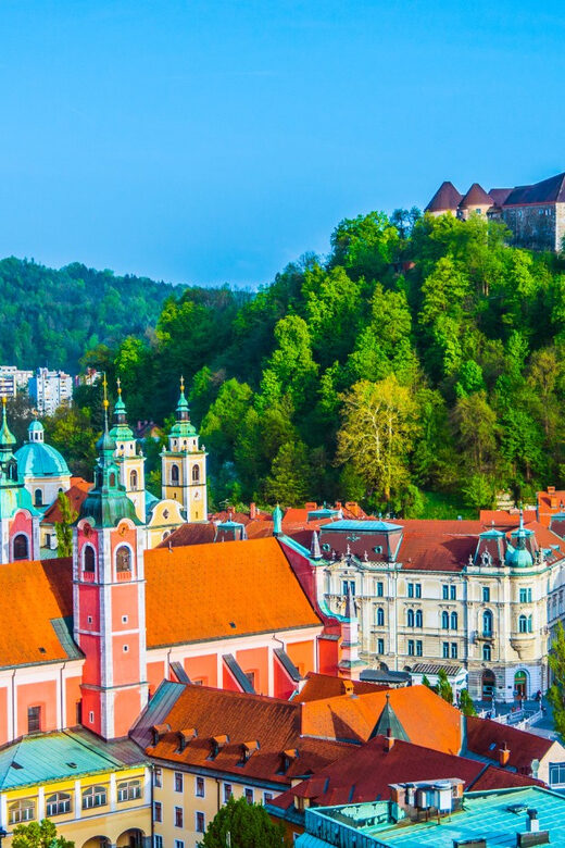Zagreb: Postojna Cave, Predjama Castle & Ljubljana in a Day - A tight one-day route: Zagreb to caves, castles, and Ljubljana’s center