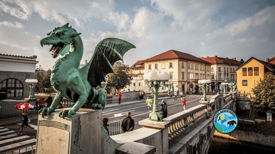 Zagreb: Postojna Cave, Predjama Castle & Ljubljana in a Day - Guide languages and small-group reality in four languages